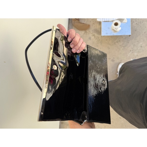 Louis Vuitton Electric Epi Leather Pochette Clutch Shoulder Bag Authentic EUC - Picture 3 of 4